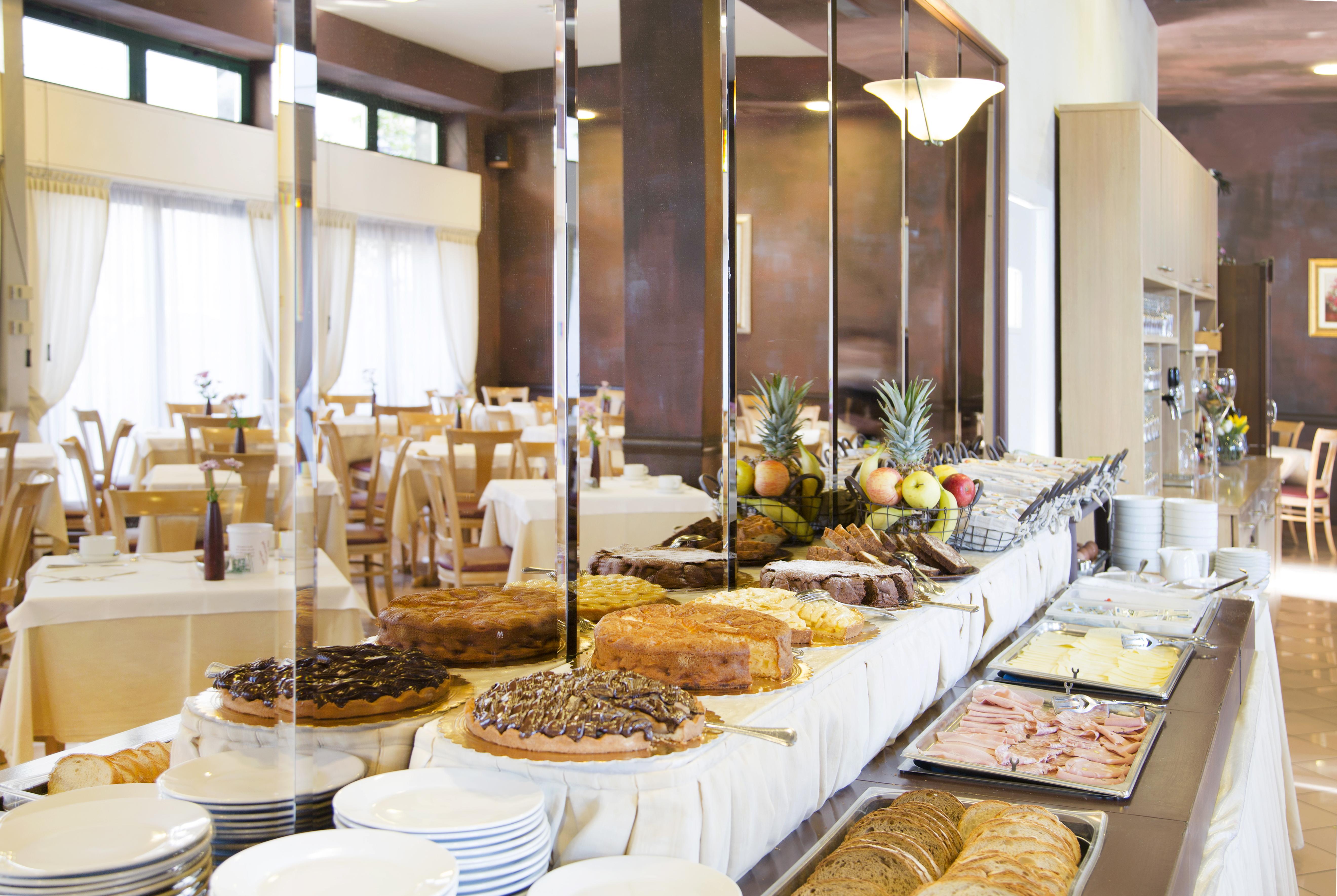 Hotel Meeting Stresa Exterior photo